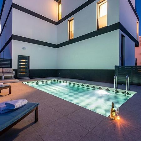 Apartments House Novel โนวาลยา ภายนอก รูปภาพ