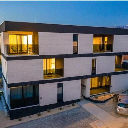 Apartments House Novel โนวาลยา ภายนอก รูปภาพ