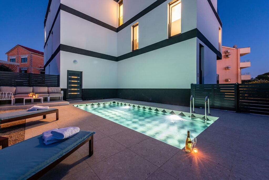 Apartments House Novel โนวาลยา ภายนอก รูปภาพ