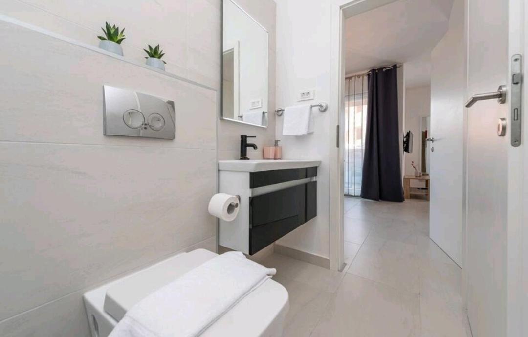 Apartments House Novel โนวาลยา ภายนอก รูปภาพ